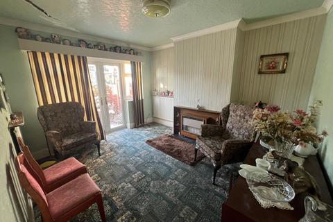 3 bedroom semi-detached house for sale, 67 Queens Road, Dudley, DY3 1HL