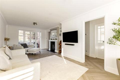 undefined, Standfield, Abbots Langley, Hertfordshire, WD5