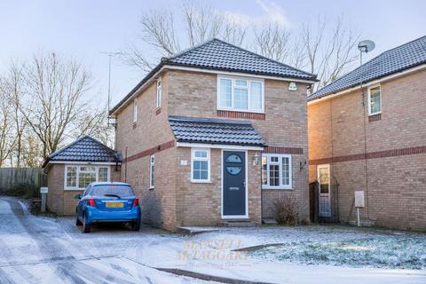 3 bedroom detached house for sale, Tinsley Close, Crawley RH10