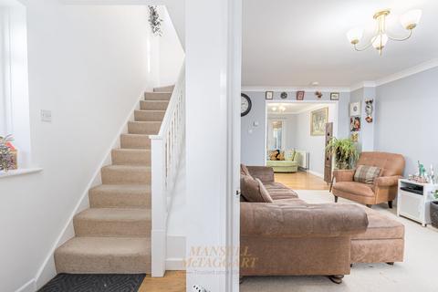 3 bedroom detached house for sale, Tinsley Close, Crawley RH10