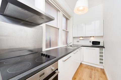 3 bedroom flat to rent, Lymington Road, London NW6