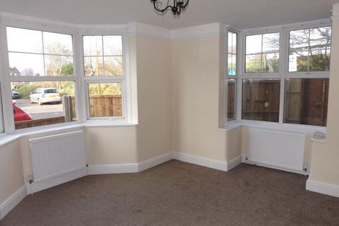 2 bedroom flat to rent, Gordon Avenue, Bognor Regis