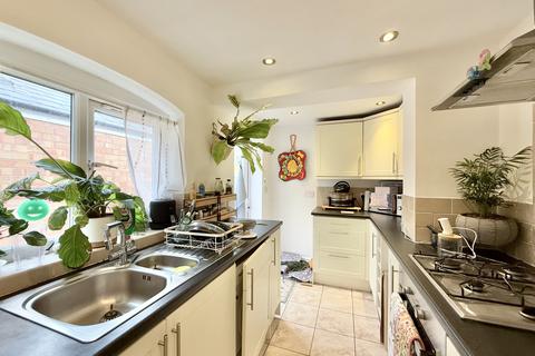 2 bedroom terraced house for sale, Wellesbourne Grove, Stratford-upon-Avon CV37