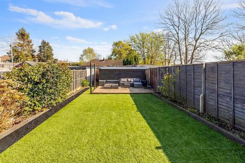 3 bedroom semi-detached house for sale, Brighton Road, Banstead