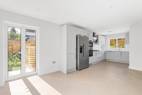 5 bedroom house for sale, Apple Tree Grove, Pollards Hill North, Norbury, SW16