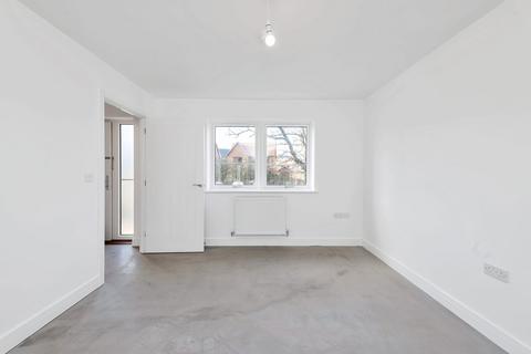 4 bedroom detached house for sale, Off Watling Street , Whitehouse park , Milton Keynes, MK8