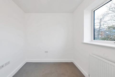 4 bedroom detached house for sale, Off Watling Street , Whitehouse park , Milton Keynes, MK8