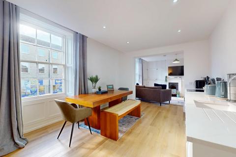 2 bedroom apartment for sale, Boroughgate, Otley, LS21