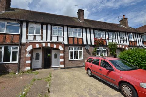 3 bedroom terraced house to rent, Gardenia Avenue, Luton, LU3 2NR