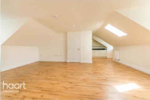 2 bedroom flat to rent, Melville Avenue, SOUTH CROYDON