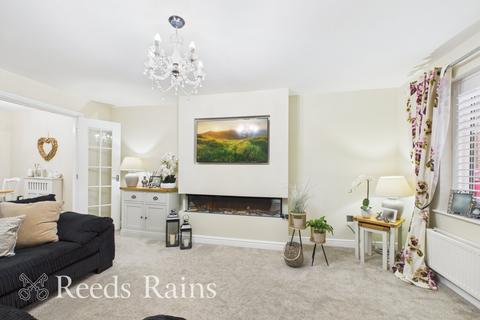 3 bedroom semi-detached house for sale, Butlers Farm Court, Lancashire PR25