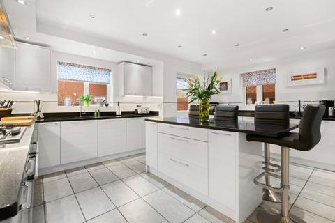 4 bedroom detached house for sale, Coburn Gardens, Cheltenham, GL51