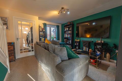 2 bedroom end of terrace house for sale, Clos Marteg, Bettws, NP20