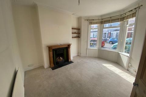 4 bedroom house to rent, Manor Street, Cardiff, CF14