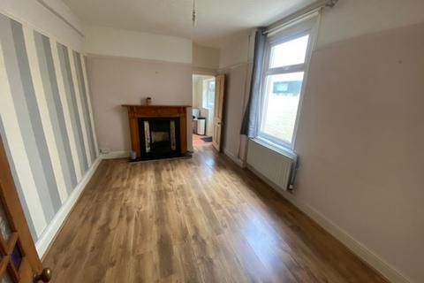4 bedroom house to rent, Manor Street, Cardiff, CF14