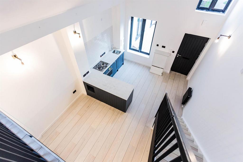 MB number 9 fonthill mews 3.jpg