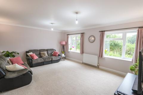 4 bedroom chalet for sale, Tollgate Road, Sedlescombe, TN33