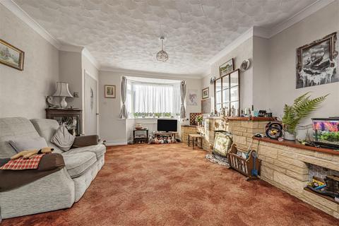 2 bedroom semi-detached house for sale, Sheepcote Road, Windsor