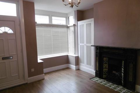 2 bedroom terraced house to rent, Whites Road, Cleethorpes