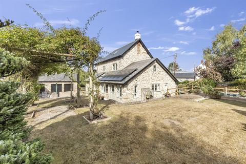 5 bedroom detached house for sale, Dalwood