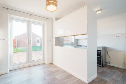 3 bedroom end of terrace house for sale, Fell Drive, Lee-on-the-Solent, PO13
