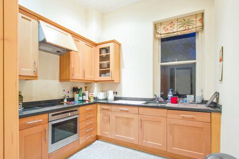 1 bedroom flat to rent, Duke Street, Bath, Somerset, BA2