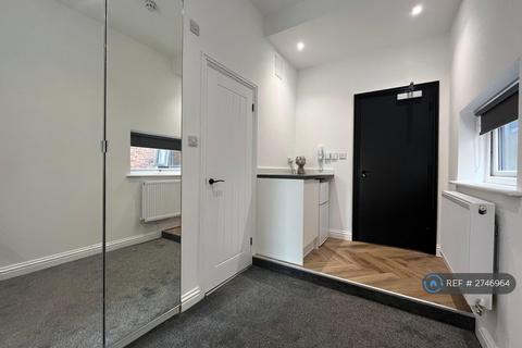 1 bedroom in a house share to rent, St. Thomas's Road, Chorley, PR7
