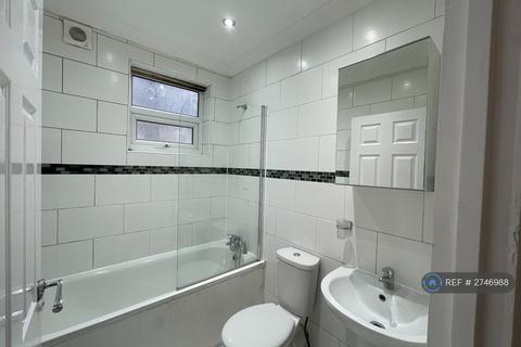 undefined, Forest Road, London, E17