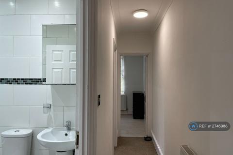 undefined, Forest Road, London, E17