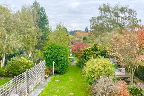 3 bedroom semi-detached house for sale, Reabrook Avenue, Belle Vue, Shrewsbury