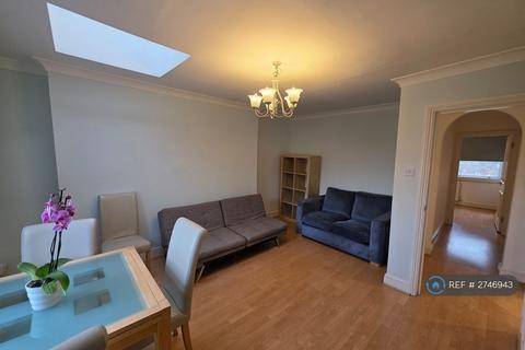 2 bedroom flat to rent, Cambridge Gardens, London, W10