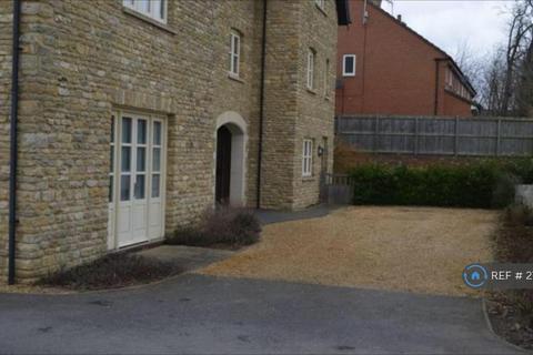 1 bedroom flat to rent, The Mill House, Brackley, NN13