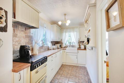 3 bedroom detached house for sale, Castle Lane, Gravesend, Kent, DA12