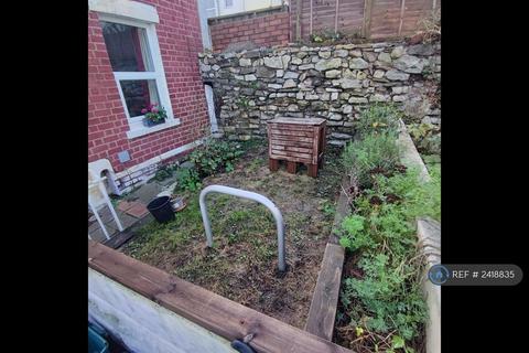 2 bedroom terraced house to rent, Bristol, Bristol, BS4