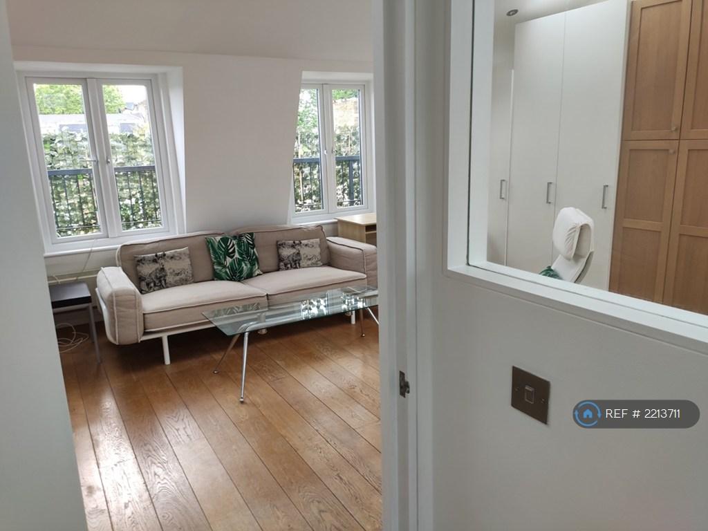 Sitting Area