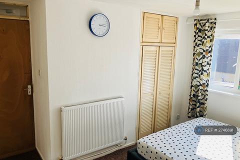 undefined, Hartsworth Close, London, E13