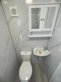 1 bedroom in a house share to rent, Dogsthorpe Road, Peterborough
