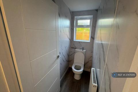 2 bedroom flat to rent, Christchurch Road, Bournemouth, BH7