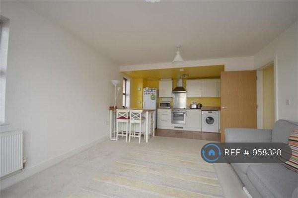 Living Room / Kitchen