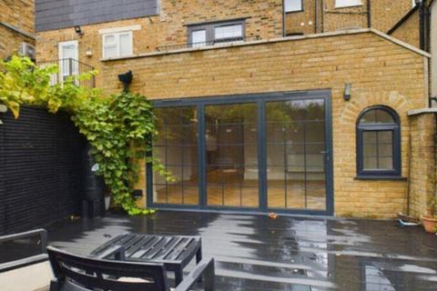 10 bedroom terraced house for sale, Brooke Road, Hackney, London