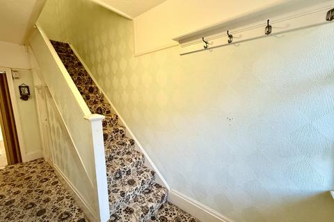 3 bedroom terraced house for sale, Wynnstay Gardens, Raby Road