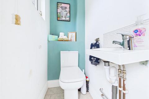 undefined, 10, Beehive Lane,  Great Baddow