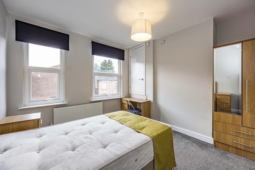 63 Windsor Street-2.jpg