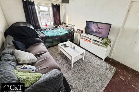 1 bedroom flat for sale, The Croft, Dudley