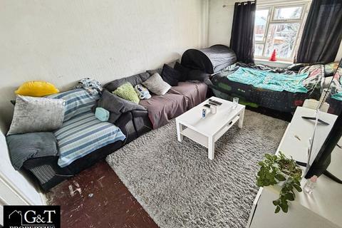 1 bedroom flat for sale, The Croft, Dudley