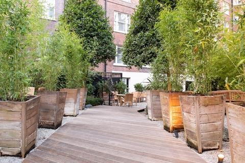 1 bedroom apartment to rent, Hill Street Mayfair W1J