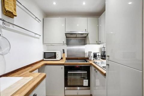 Studio to rent, Abercorn Place, London NW8