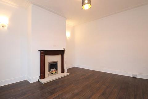 2 bedroom end of terrace house to rent, Roseneath Street, Leeds, West Yorkshire, LS12