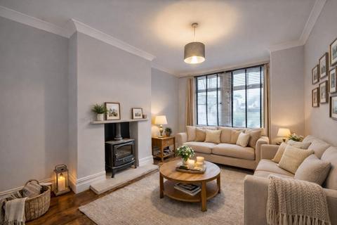 3 bedroom terraced house for sale, King Edwards Drive, Harrogate, North Yorkshire, HG1