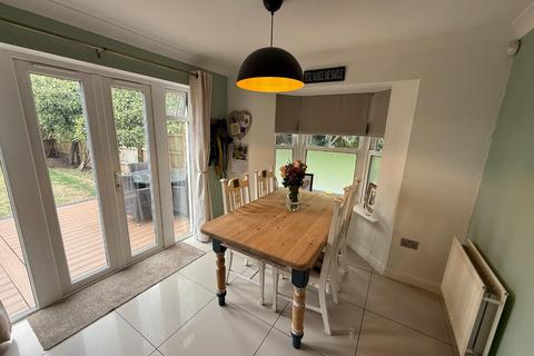 undefined, Dunley Close, Redhouse